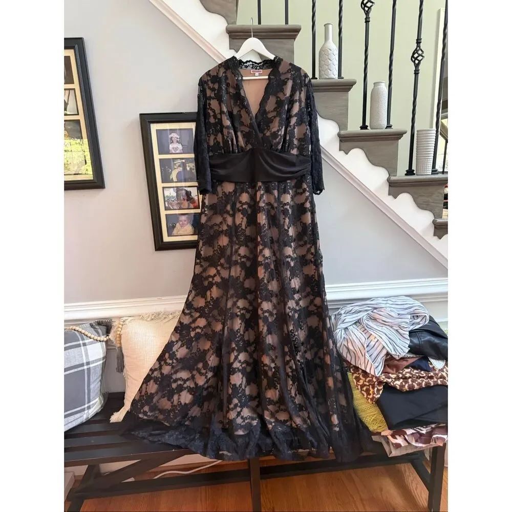 Kiyonna Black Lace Gothic Maxi Dress Wedding sz 1 or 14-16 NWOT